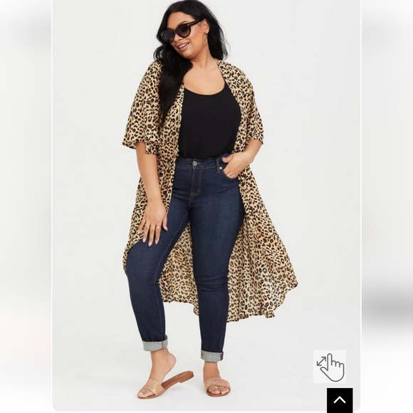 torrid Jackets & Blazers - Torrid Hi Lo Button and Smocked Waist Leopard Print Flutter Sleeve Kimono